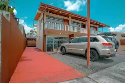 Image de #5 Yolo Apartment Of Experiences Best Value!