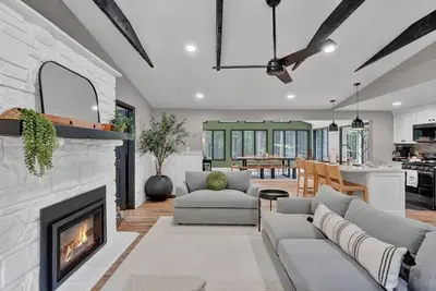 Image de Stunning Pocono Ranch with Endless Amenities