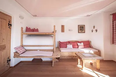 Image de Appartement de vacances \"Alpenrose\" avec vue sur les montagnes, terrasse privée et Wi-Fi