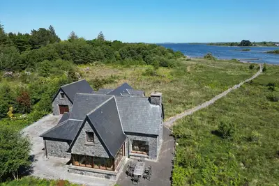 Image de Property 450 - Oughterard - sleeps 8 guests in 4 bedrooms