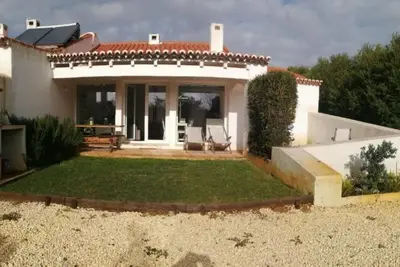 Image de Amor de Criança - Casa com 2 Quartos
