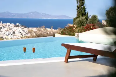 Image de Luxury Apartment With Pool