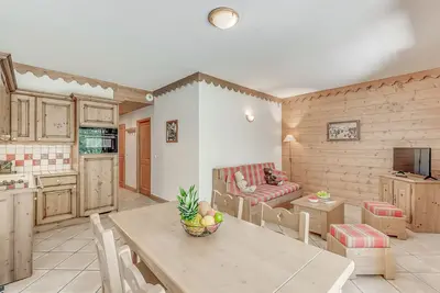 Image de Appartement Confortable 3* - 6 Pers, 55m² avec Accès Piscine et Spa - Champagny-en-Vanoise