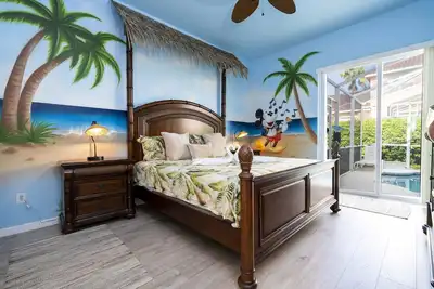 Image de Luxurious 4br w/ Private Pool in Tuscan Hills 313