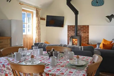 Image de The Old Parlour - timber clad cosy converted cow shed