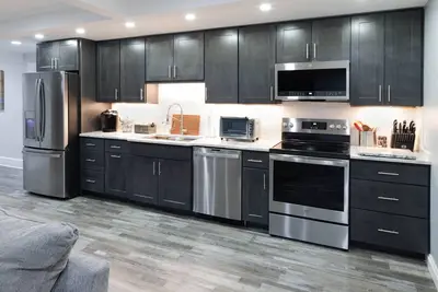 Image de Lower Level Apartment Close to Town and Beaches (2314)