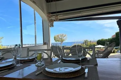 Image de La Romane - villa vue mer et montagne