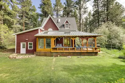 Image de Stunning Custom Marble Home w\/ Mountain Views