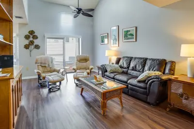 Image de Walk to Restaurants: Downtown Leesburg Townhome!