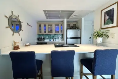 Image de Inexpensive quick escape! 2-3 & 4-Night Getaways - Waterfront Sleeps 4