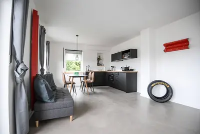 Image de Appartement-Salle de bain privée séparée-Balcon-3-Breidscheid