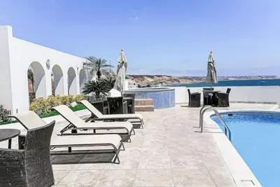 Image de Duo Apartment\/Ideal for groups\/Beach and Pool