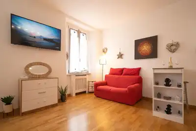Apartment in Como Lake, city center. Free garage, A/C and Wi-fi