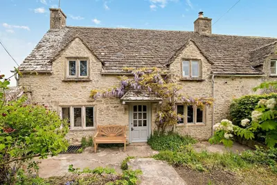 Image de Stylish pet friendly Cotswold holiday cottage - Smuggsbarn Cottage