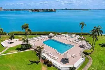 Image de Resort-Style 2br Island Condo