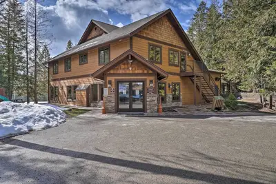 Image de Cozy Resort Condo ~ 2 Mi to Whitefish Mtn Resort!