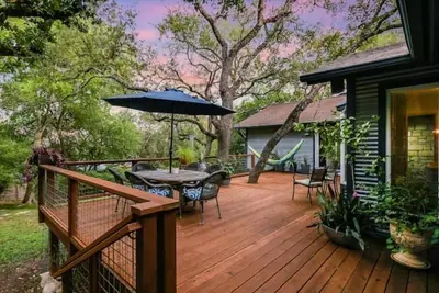 Image de Home in Austin - Westlake Hills Retreat