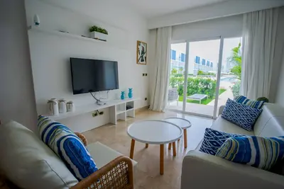 Image de Stunning 1st floor 2-Bedroom Apartment at Cana Rock - Pool & Golf View