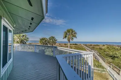 Image de Beach Front Harbor Island - Panoramic Views!