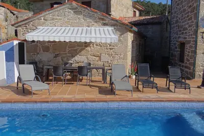 Image de Maison As Xardeiras. Maison avec piscine et terras
