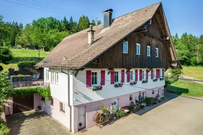 Image de Appartement \"Klausenhansenhof\" avec terrasse partagée et Wi-Fi