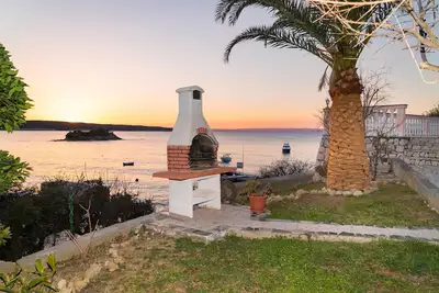 Image de Appartement de deux chambres prés de la plage Supetarska Draga - Gonar, Rab (A-16761-b)