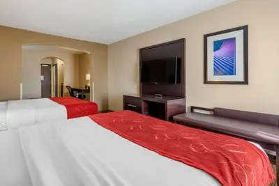 Image de Enjoy spacious accommodations in Denver! !