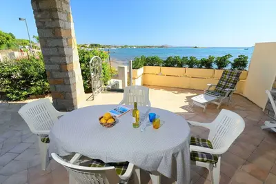 Image de Bel appartement pour 4 personnes avec climatisation, Wifi, Tv, terrasse et parking