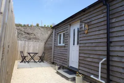 Image de Cosy Hill Top Hut, Sleeps 2, with Fantastic mountain Views. Near Bala, Gwynedd\n