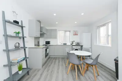Image de Stunning & Cosy 2bed Apt, Low Carbon, Parking