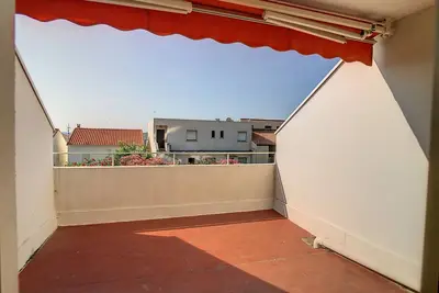 Image de Studio Cabine ensoleillé, terrasse, proche plage, port et commerces à Carnon-Plage