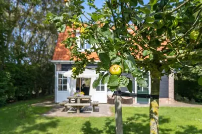 Image de Hello Zeeland - Zeeuwse Liefde \"het Kleine Huis\"