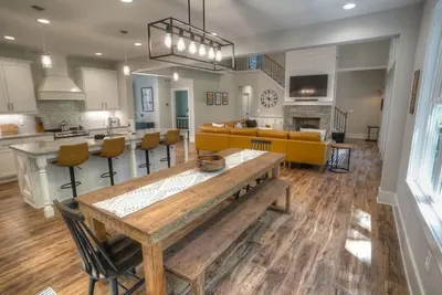 Image de The Reserve | 5 Br Mtn Retreat w/ Outdoor Great Room, Mins From Helen and Sautee
