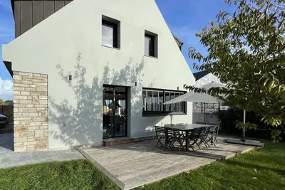 Image de jolie maison familiale à 3 mins à pied de la mer!