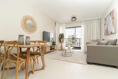 Image de Deluxe 1 Bedroom Savyon View - Isrentals
