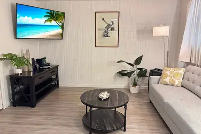 Image de Relaxing Kalakauan 1-Bedroom | Recently Redecorated!