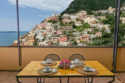 Image de Rentals in Italy - Casa Palazzo with wide panoramic terrace, sea view and barbecue