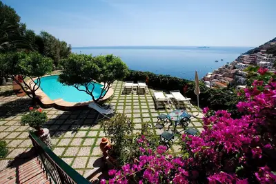 Image de Rentals in Italy - Villa Elyseum with swimming pool, two large terraces, sea views