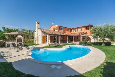 Image de Maison de vacances Kastelir pour 1 - 12 personnes avec 6 chambres à coucher - Maison de vacances