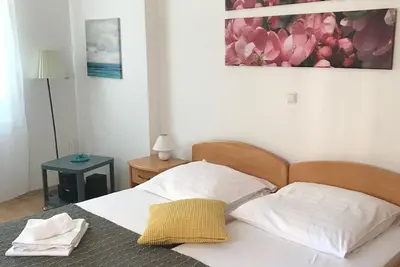 Image de Appartement de vacances Barbat na Rabu pour 1 - 5 personnes avec 2 chambres à coucher - Logement de