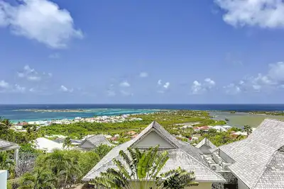Image de Villa Bleu Horizon, piscine privée, vue sur Orient Bay