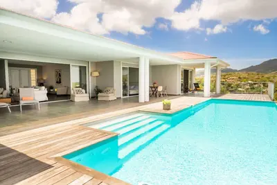 Image de Villa Hibuscus grand luxe piscine et vue mer panoramique
