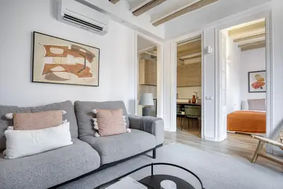 Image de Beautiful Sarrià 3br, nr Old Town, by Blueground