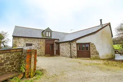 Well equipped four bedroom property with plenty of space in a rural location.