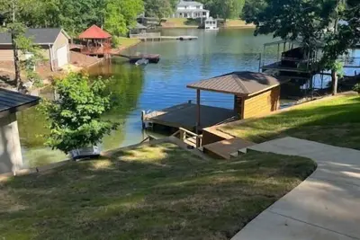 Image de Wedowee Lakefront Home w\/Optional Boat Rental