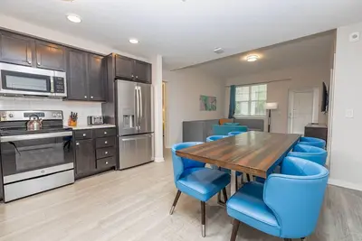 Image de Spacious 3br condo in Orlando, perfect for families, near attractions.