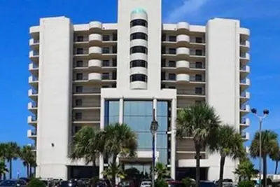 Image de Oceanfront 1 bedroom/ 1 bath condo Daytona Beach Shores  for July 1-8, 2023