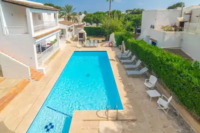 Image de Ona 2 - Charming apartment with shared swimming pool and free WiFi