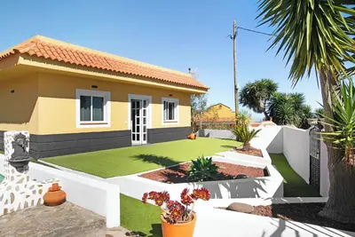 Image de Maison de vacances \"Rosa Vieja\" avec vue sur les montagnes, terrasse privée et Wi-Fi