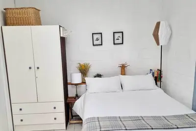 Image de En-Suite private cozy modern self-catering cottage.